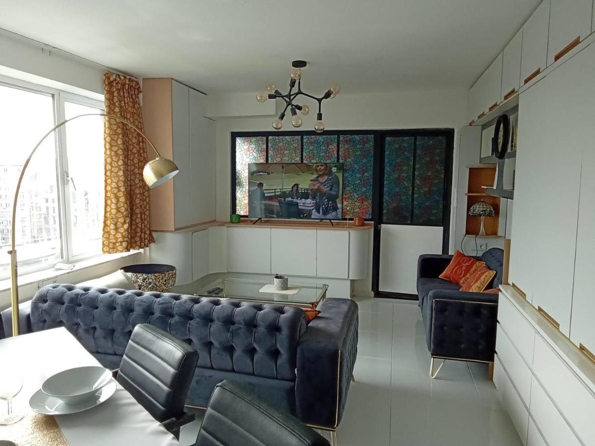 Liege Centre Mediacite Appartement Possible Parking Terrasse Immense 8Eme Pour 2 Personnes Exterior photo
