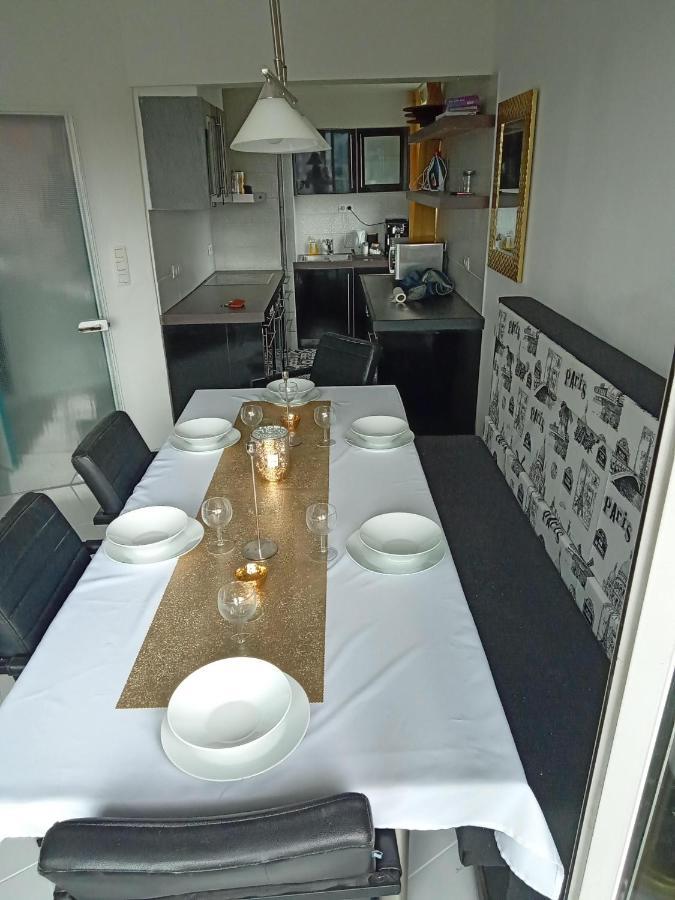 Liege Centre Mediacite Appartement Possible Parking Terrasse Immense 8Eme Pour 2 Personnes Exterior photo